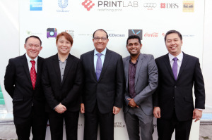Print Lab management and Minister S Iswaran after the Grand Launch.