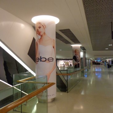 Large Format Outdoor Media : Bebe