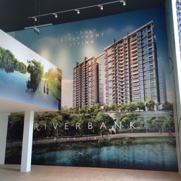 Large Format Hoarding : Riverbank