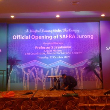 Large Format Backdrop : Safra
