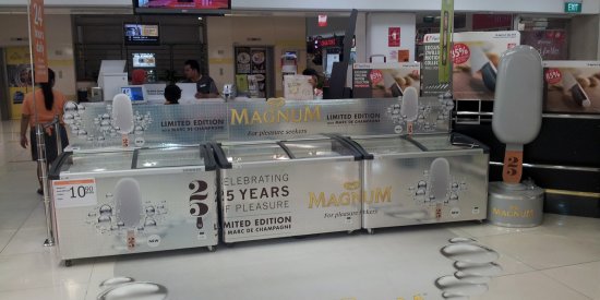 POS Display Magnum 05